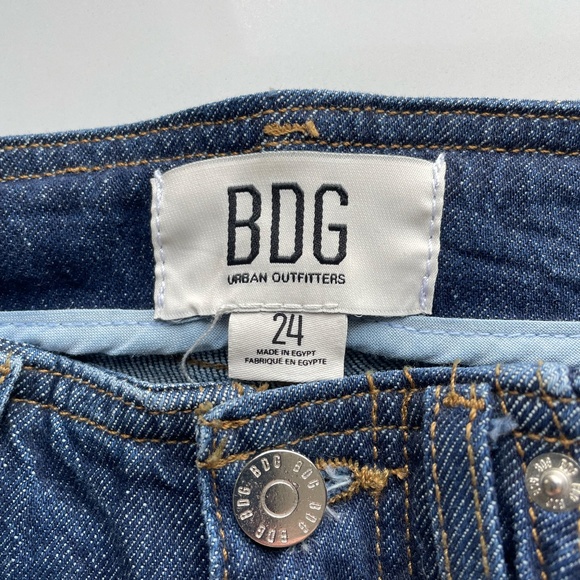 BDG Ultra-Low Rise Flare Jeans – Size 24 (New Without Tags) - Picture 4 of 6